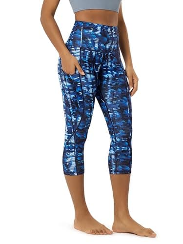 ODODOS Women's High Waisted Pattern Yoga Capri Leggings with Pockets, Tummy Control Non See Through Sports Athletic Workout Running Capris, Indigo, X-Large