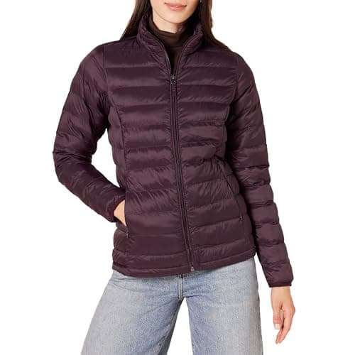 Amazon Essentials Women's Lightweight Water-Resistant Packable Puffer Jacket Outerwear, -burgundy, Medium